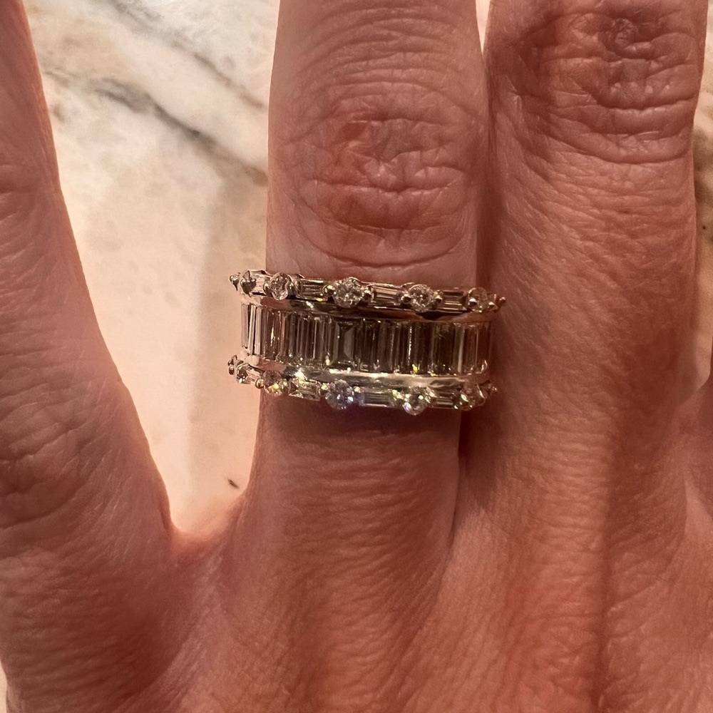14k white gold diamond ring